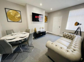 Serenity By The Sea, Stylish Two Bedroom Apartment Near The Beach, South Shields